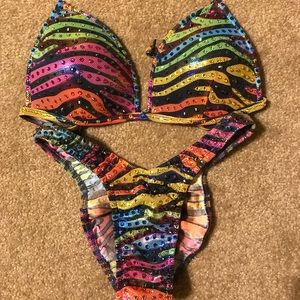 Figure competition posing suit